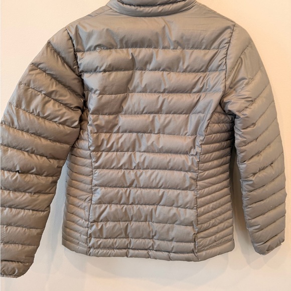 Patagonia Down Sweater Jacket Womens Small Gray Puffer Lightweight Packable - Picture 4 of 6